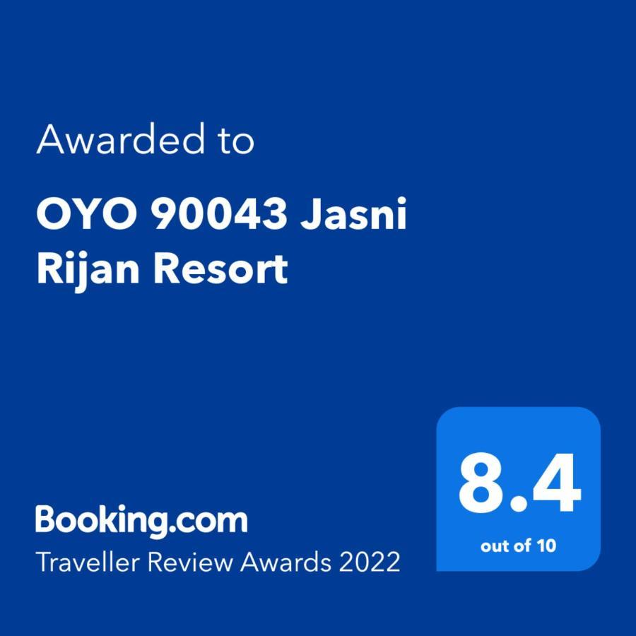 Oyo 90043 Jasni Rijan Resort Ranau Esterno foto