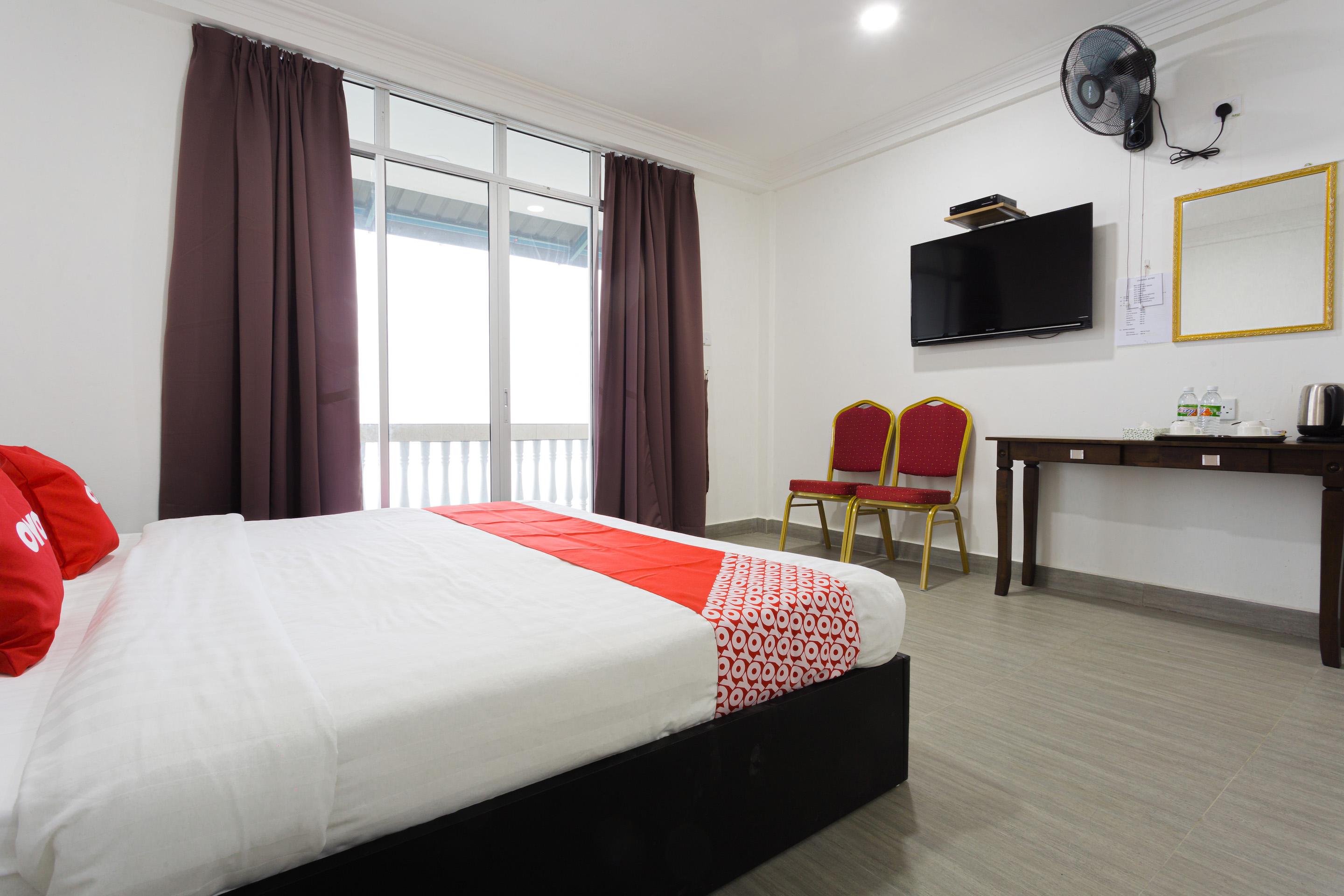 Oyo 90043 Jasni Rijan Resort Ranau Esterno foto