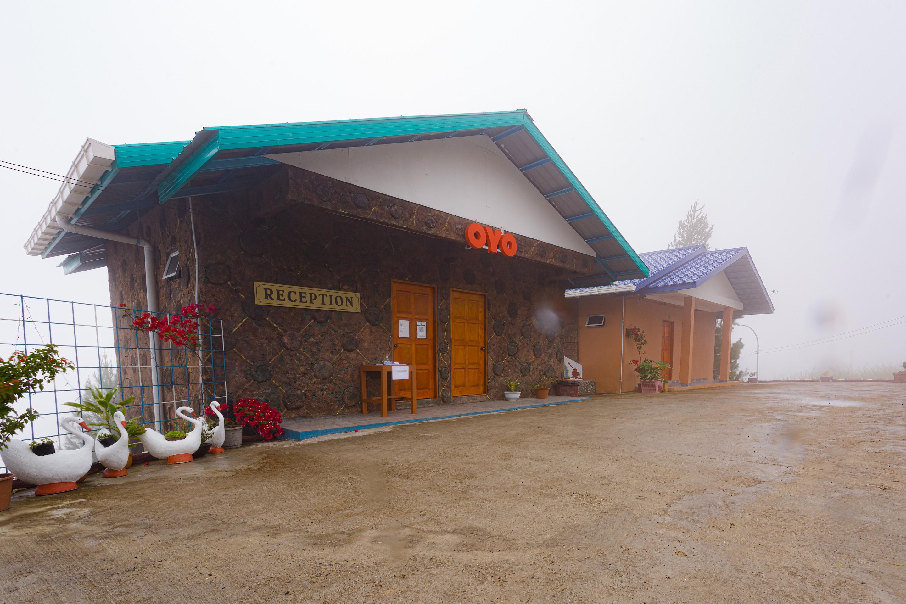 Oyo 90043 Jasni Rijan Resort Ranau Esterno foto
