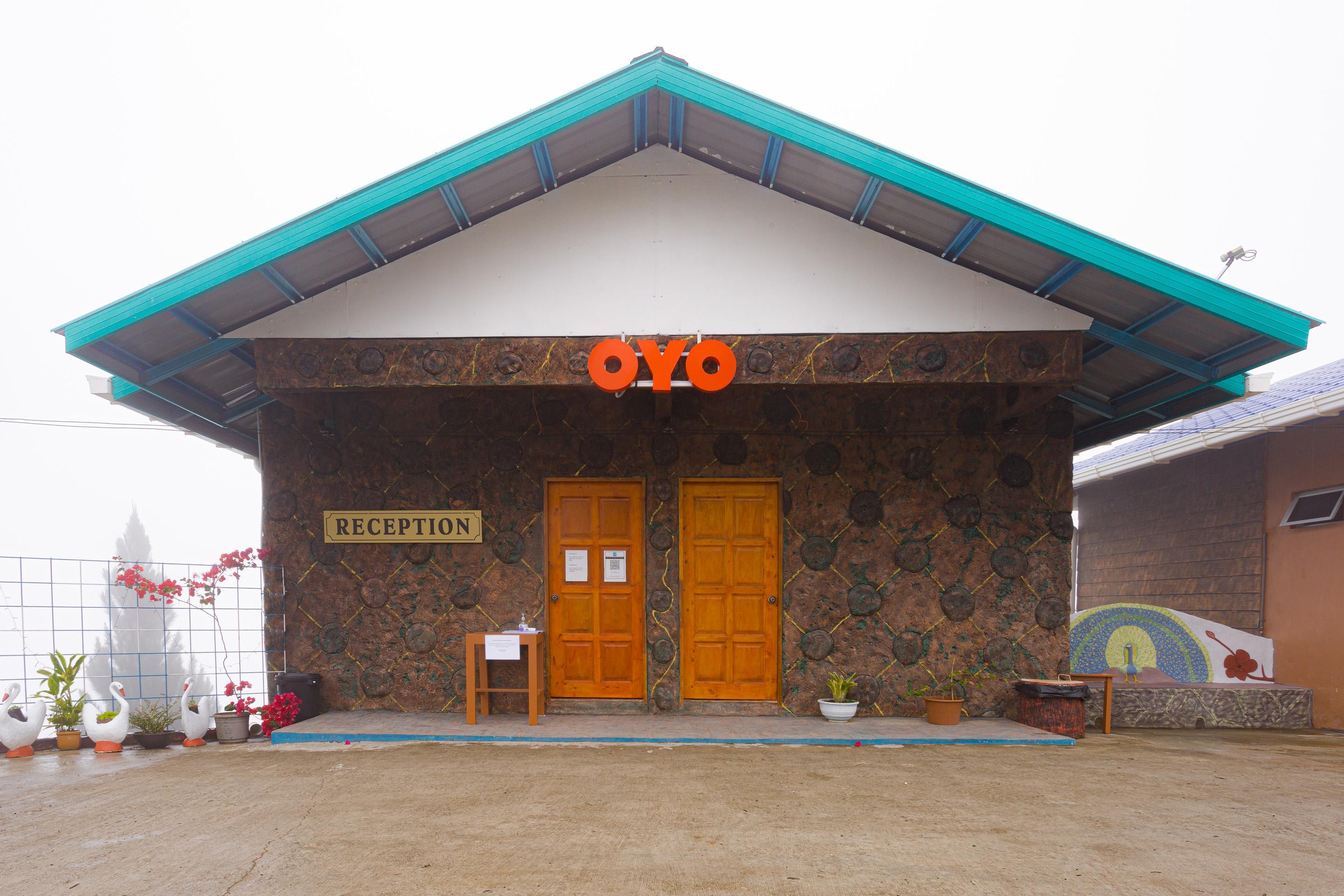 Oyo 90043 Jasni Rijan Resort Ranau Esterno foto